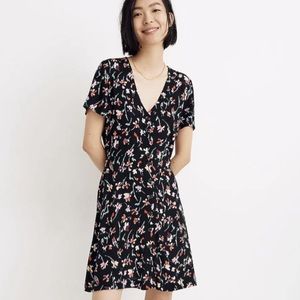 Madewell V-Neck Button-Front Mini Dress in Drifting Flowers